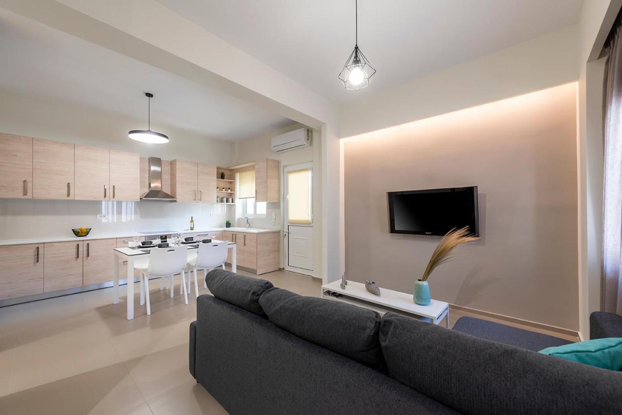 Fofi'S Elegant Home คอสทาวน์ ภายนอก รูปภาพ