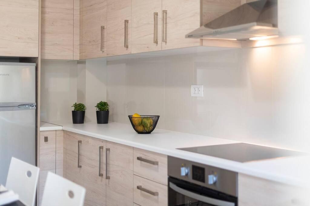 Fofi'S Elegant Home คอสทาวน์ ภายนอก รูปภาพ